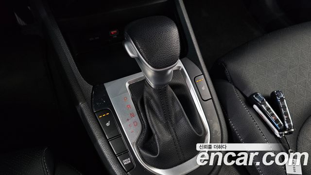 Kia K3 2023 — photo 12