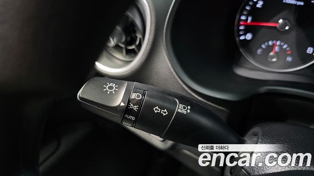 Kia K3 2023 — photo 28