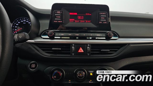 Kia K3 2023 — photo 30