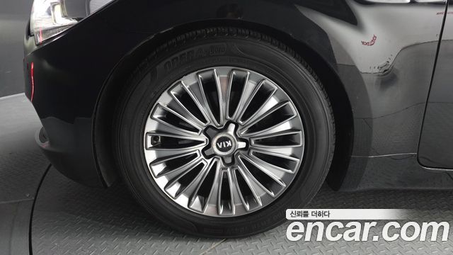 Kia K9 2013 — photo 5