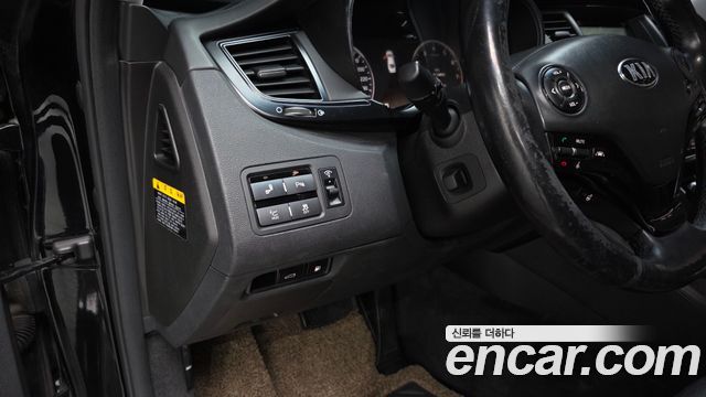 Kia K9 2013 — photo 13
