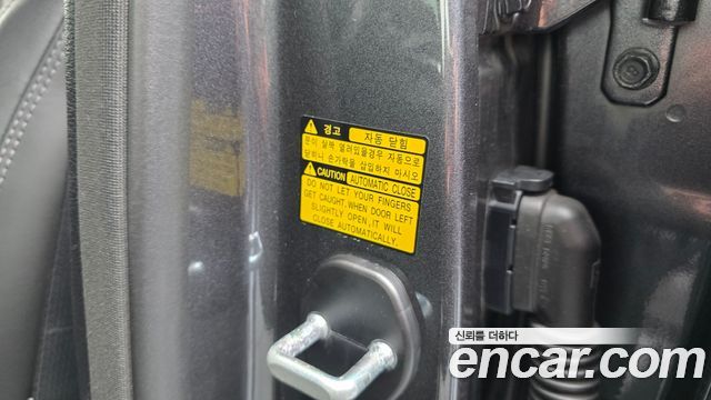 Genesis EQ900 2018 — photo 18