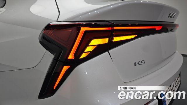 Kia K5 2024 — photo 9