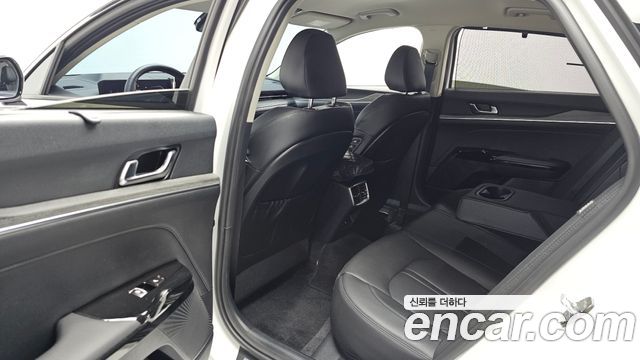 Kia K5 2024 — photo 16