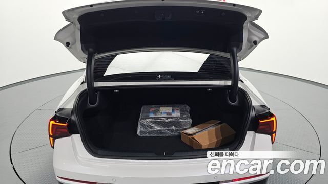 Kia K5 2024 — photo 34