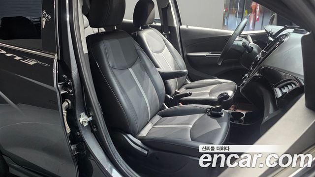 Chevrolet Korea Spark 2022 — photo 12