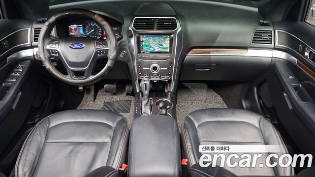 Ford Explorer 2019 — photo 7