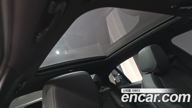 BMW 5-Series 2025 — photo 18