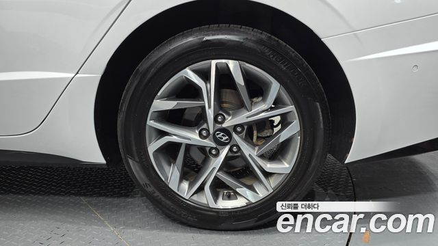 Hyundai Sonata 2022 — photo 7