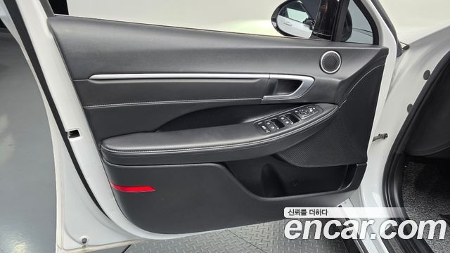 Hyundai Sonata 2022 — photo 14