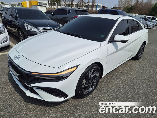 Hyundai AVANTE 2024 — photo 2
