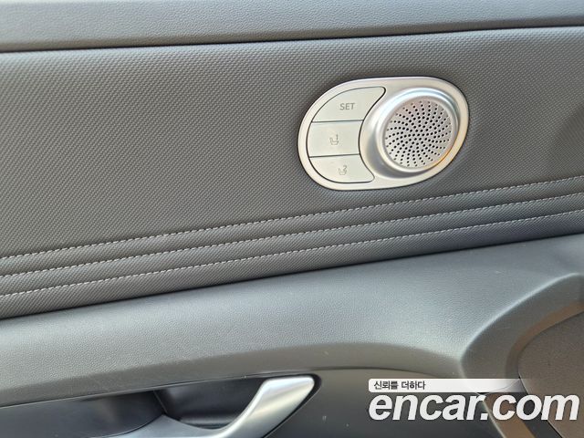 Hyundai AVANTE 2024 — photo 12