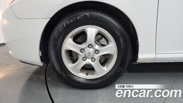 Hyundai AVANTE 2009 — photo 5