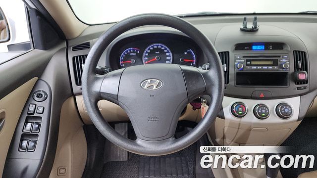 Hyundai AVANTE 2009 — photo 13