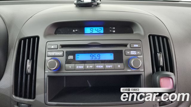 Hyundai AVANTE 2009 — photo 16