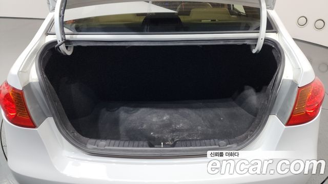 Hyundai AVANTE 2009 — photo 20