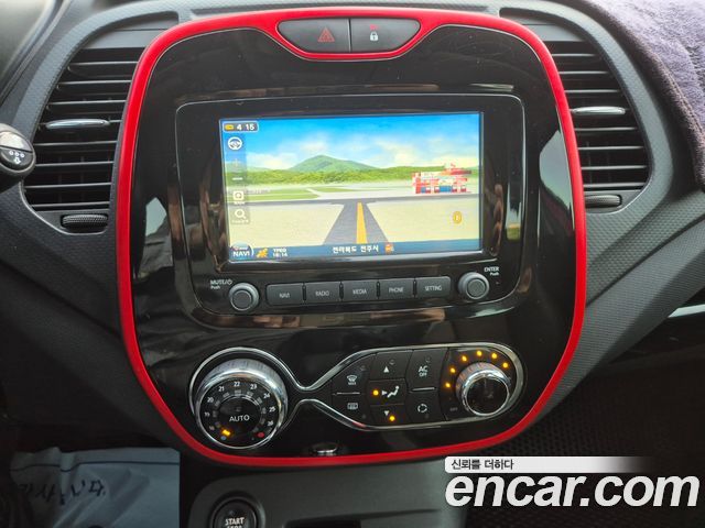 Renault Korea QM3 2015 — photo 9