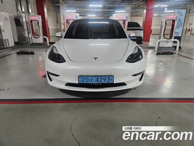 Tesla Model 3 2022 — photo 3