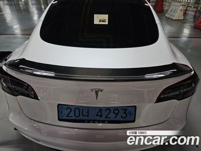 Tesla Model 3 2022 — photo 13