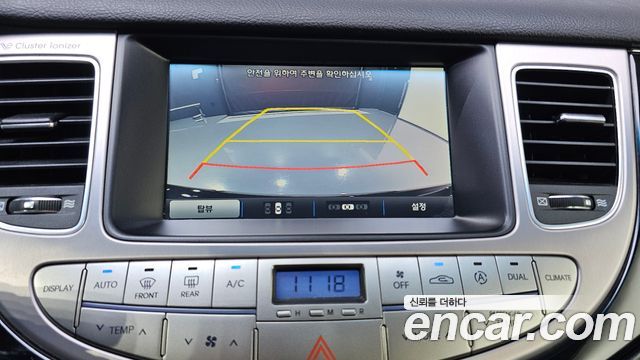 Hyundai Genesis 2013 — photo 21