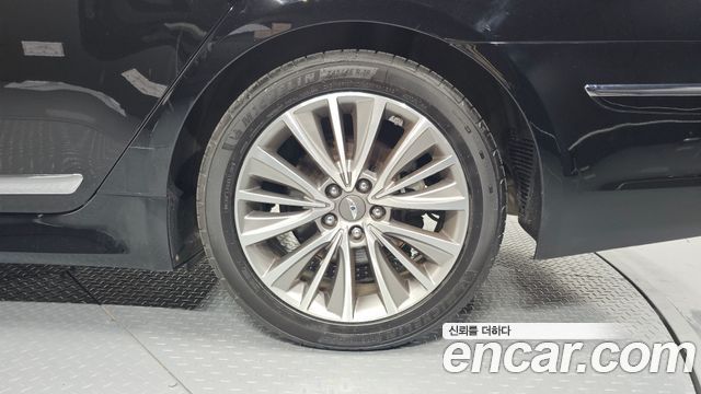 Hyundai Genesis 2013 — photo 7