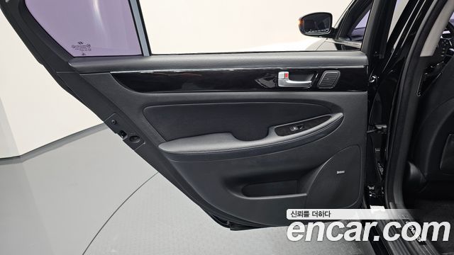 Hyundai Genesis 2013 — photo 15