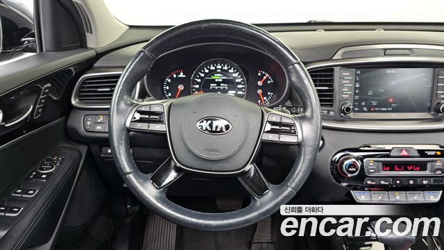 Kia Sorento 2018 — photo 19