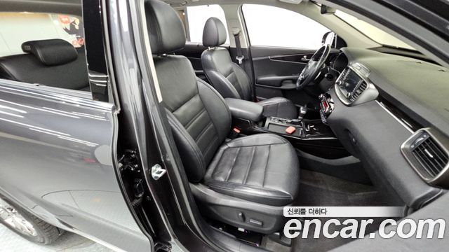 Kia Sorento 2018 — photo 25