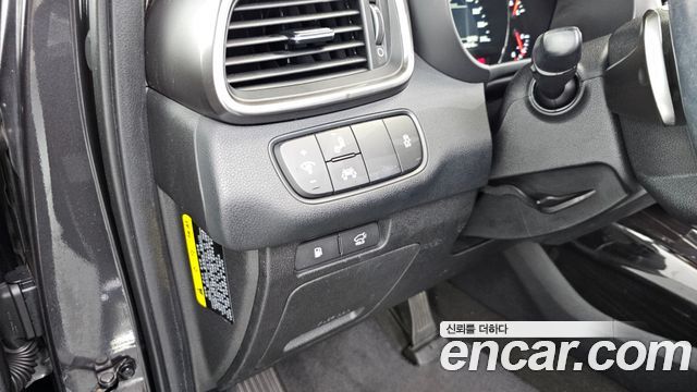 Kia Sorento 2018 — photo 27