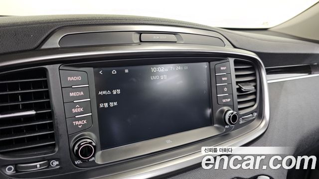 Kia Sorento 2018 — photo 31