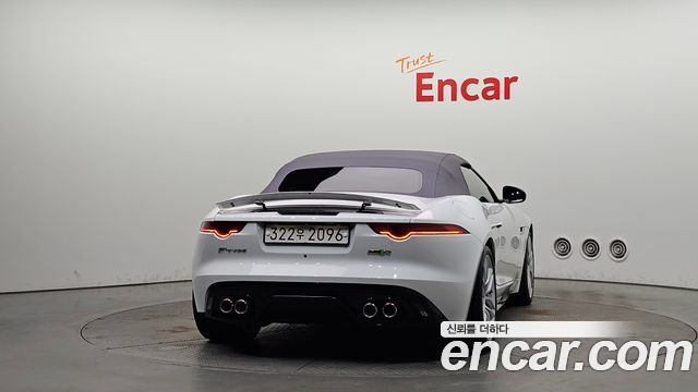 Jaguar F-TYPE 2016 — photo 4