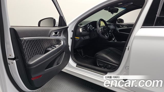 Genesis G70 2019 — photo 10