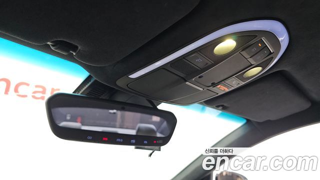 Genesis G70 2019 — photo 19