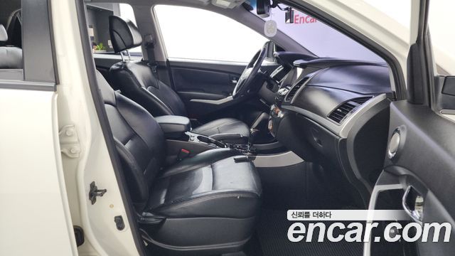 KG Mobility KORANDO 2014 — photo 12