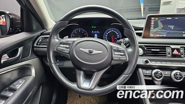 Genesis G70 2018 — photo 13