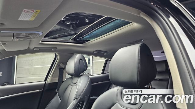 Genesis G70 2018 — photo 19