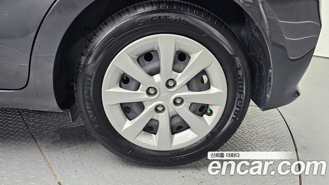 Kia pride 2015 — photo 5