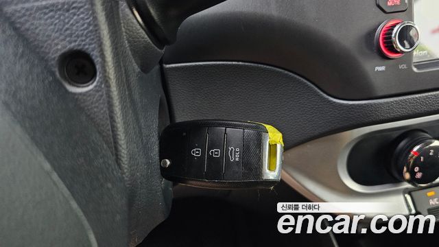 Kia pride 2015 — photo 25