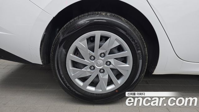 Hyundai AVANTE 2021 — photo 5