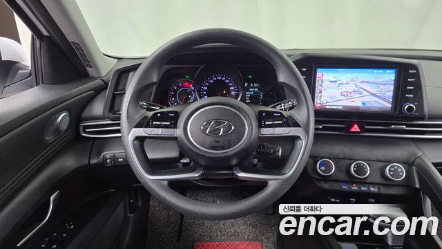 Hyundai AVANTE 2021 — photo 12