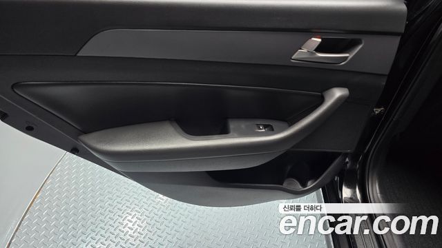 Hyundai Sonata 2018 — photo 15