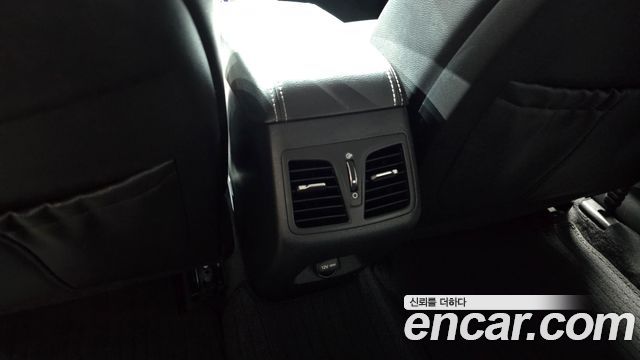 Hyundai Sonata 2018 — photo 31