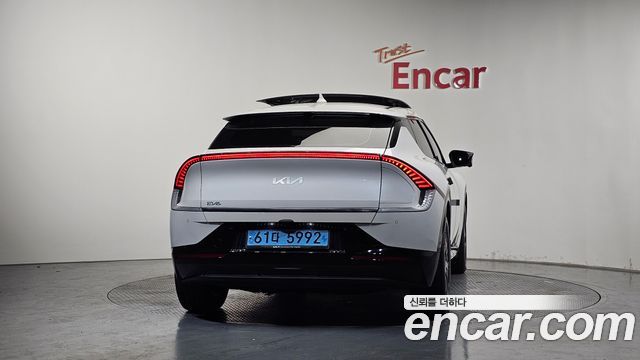Kia EV6 2022 — photo 4