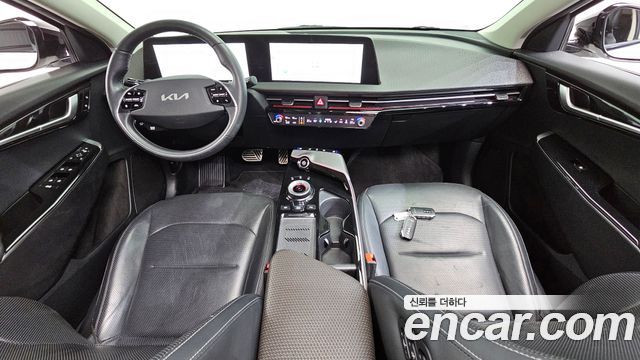 Kia EV6 2022 — photo 10