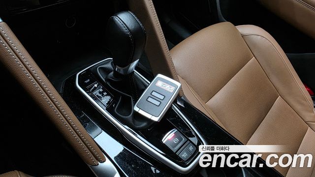 Renault Korea QM6 2023 — photo 12