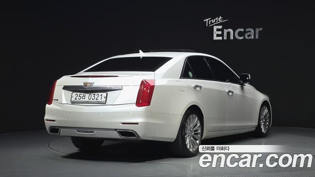 Cadillac CTS 2015 — photo 2