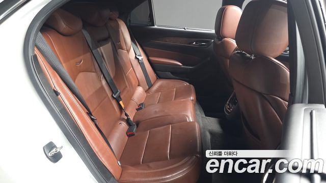 Cadillac CTS 2015 — photo 11
