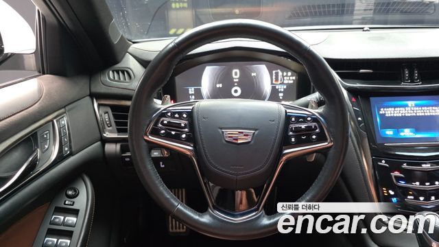 Cadillac CTS 2015 — photo 13
