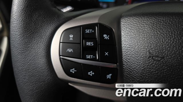 Ford Explorer 2023 — photo 22