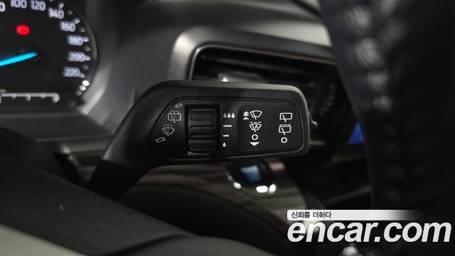 Ford Explorer 2023 — photo 28